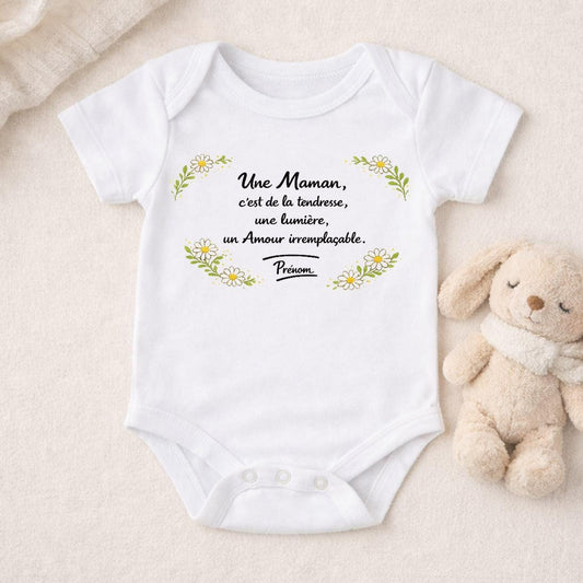 Body Bébé Personnalisé poème avec fleurs. Bonne fête Maman, fête des mères, amour