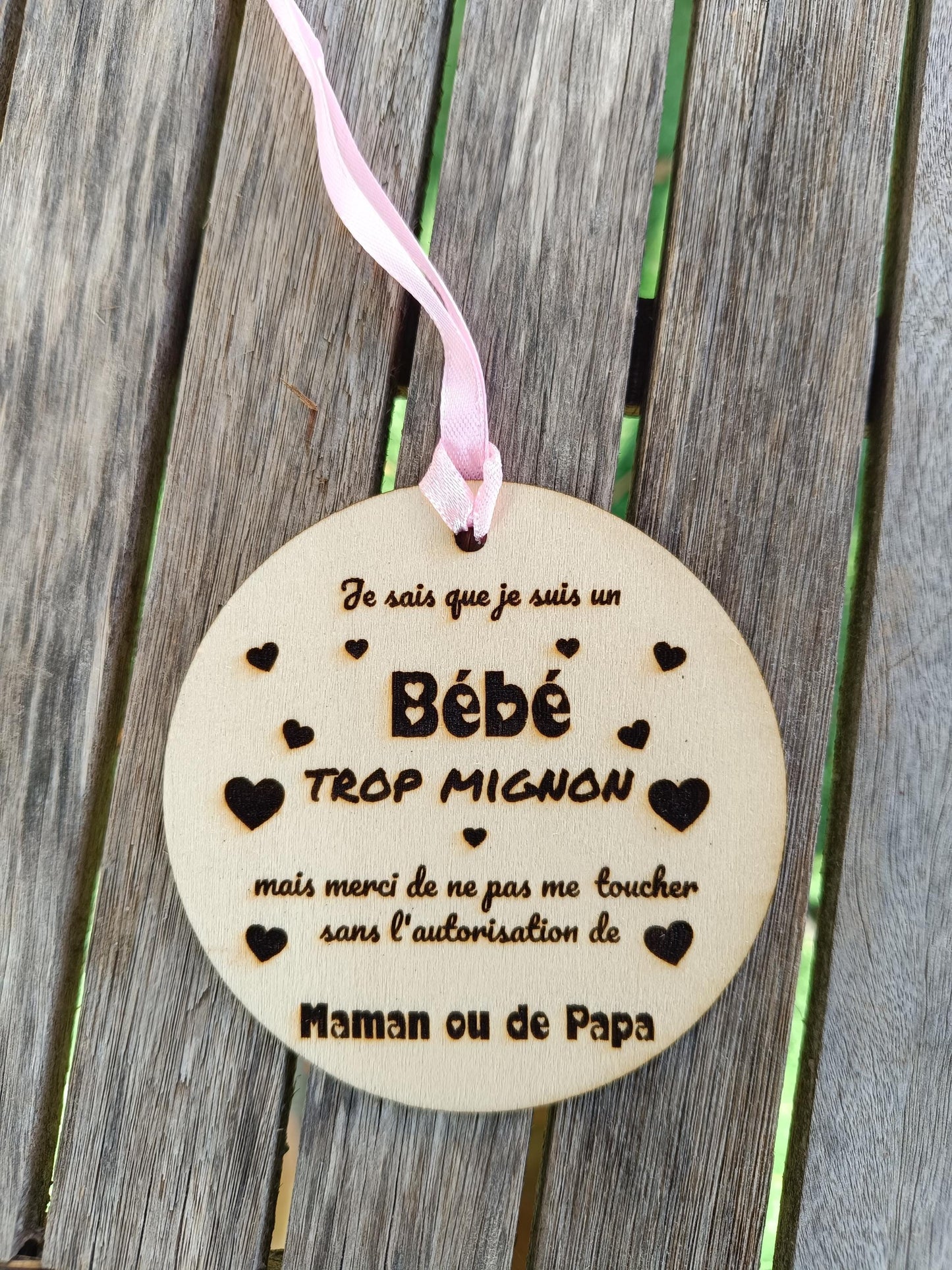 Pancarte de poussette, décoration de poussette, ne pas toucher le bébé, bijou panneau pendentif, médaillon landeau