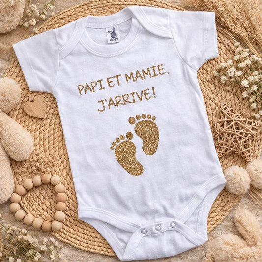 Body bébé annonce grossesse Papy Mamie – J’arrive ! – Cadeau futur grands-parents