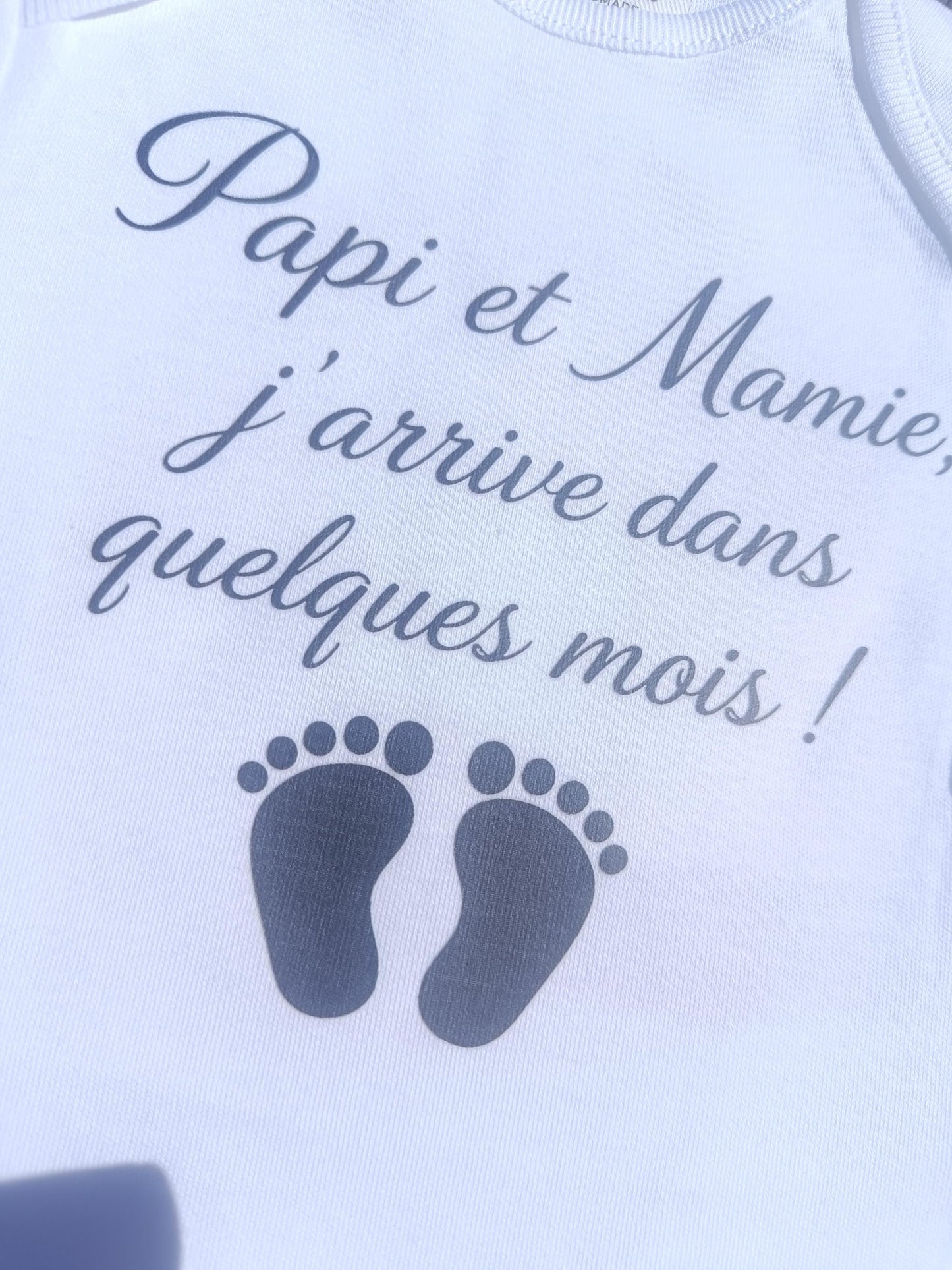 Body annonce grossesse, Papi et Mamie, j'arrive dans quelques mois! bébé arrive, cadeau bébé maternité, naissance, papy et mamie