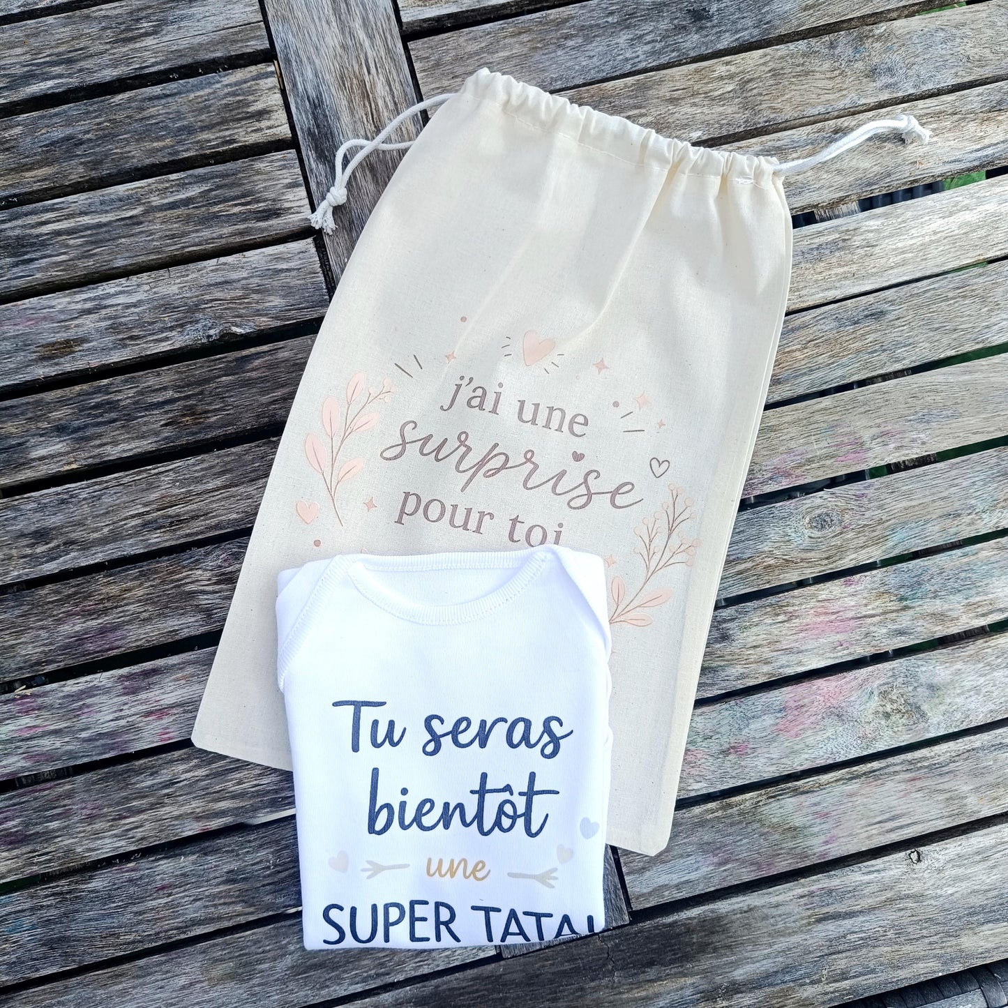 Pochon cadeau en tissu imprimé à personnaliser, J'ai une surprise pour toi, pour offrir un cadeau à la famille, annonce de grossesse mariage