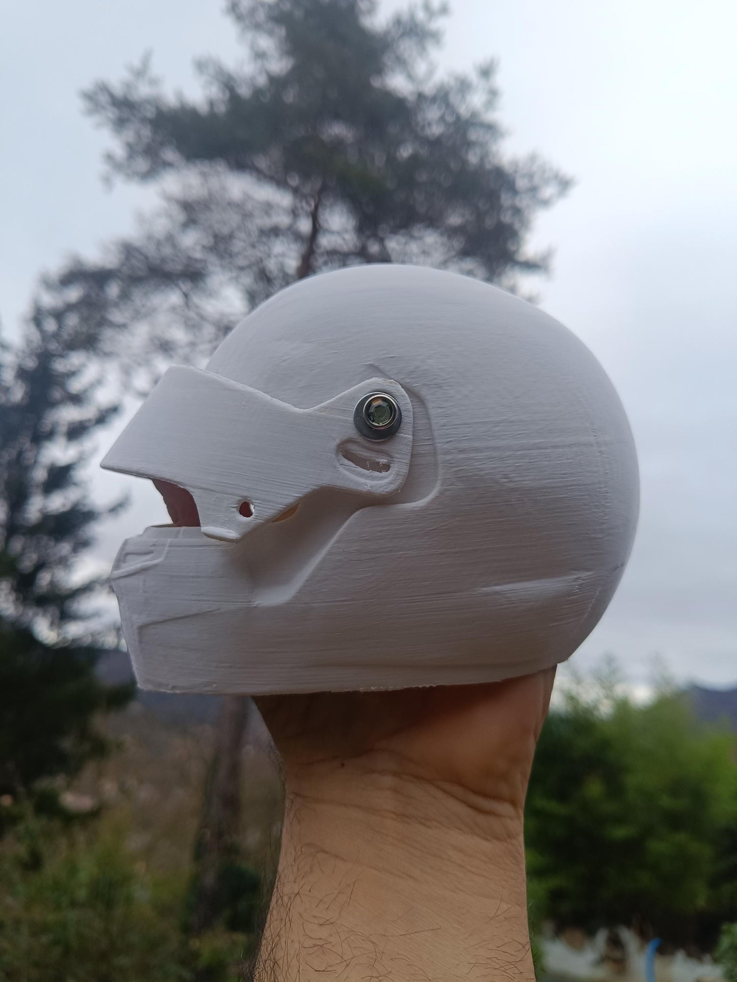 Casque F1 à peindre soi-même – Échelle 1/2 – 13 cm – Activité créative enfant adulte – Cadeau pilote – Loisirs créatifs