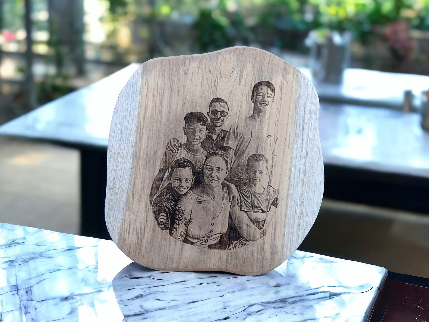 Portrait gravé ou photo de famille gravée sur du bois, gravure sur bois, décoration, idée cadeau personnalisée, photo imprimée, impression
