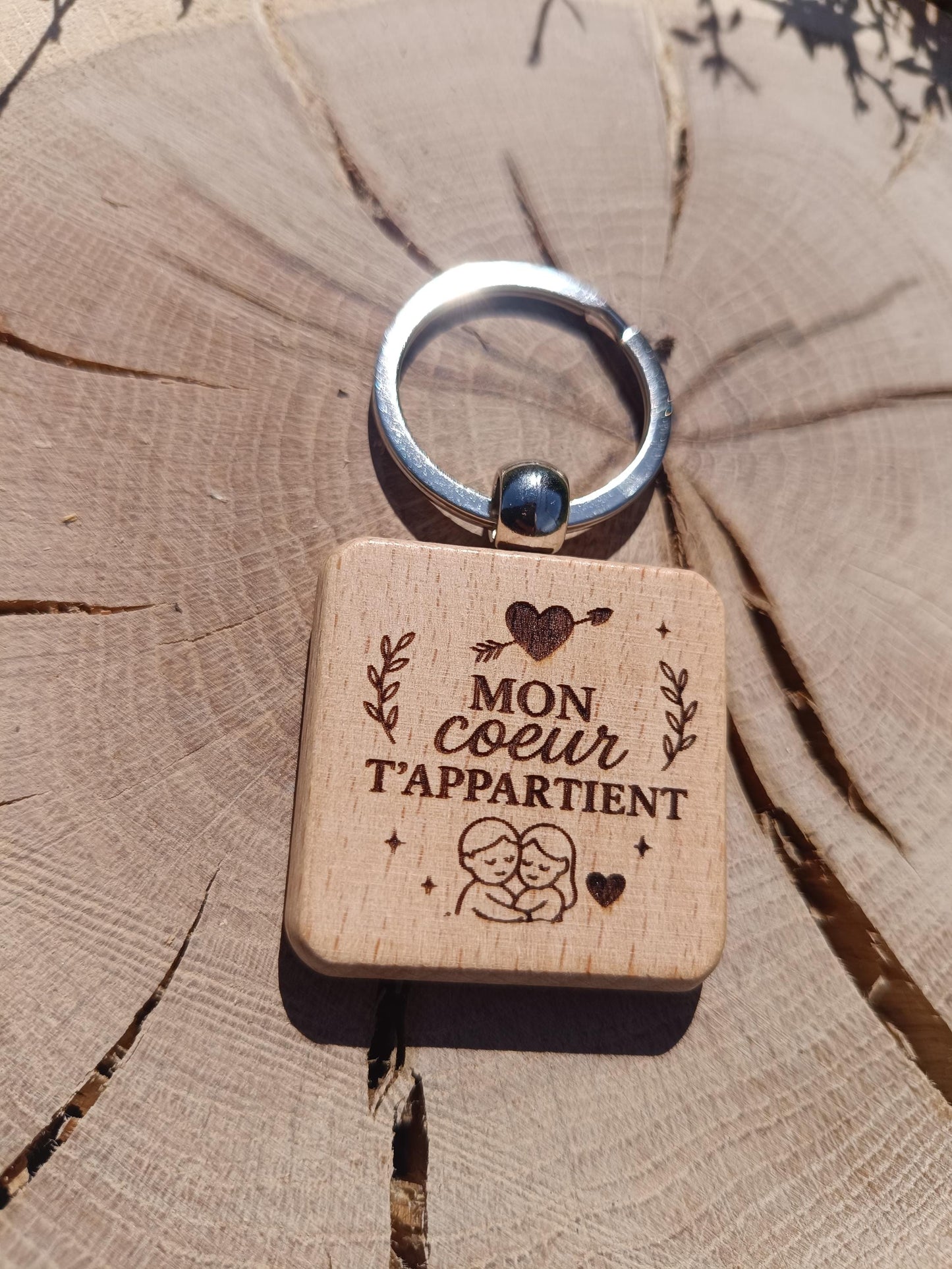 Porte clé en bois gravé, amour de ma vie, je t'aime maman, mon corps t'appartient, cadeau déclaration, fête des mères, cadeau anniversaire