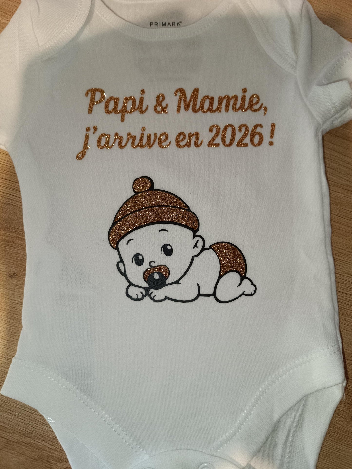 Body annonce grossesse / annonce grossesse / body pour papi et mamie / body personnalisé futur grands parents / j'arrive en 2026