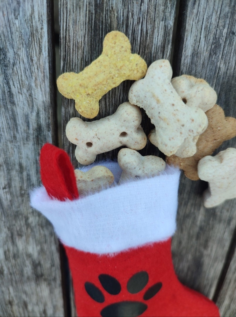 Chaussette de Noël pour les cadeaux personnalisée avec prénom, à accrocher à la cheminée. Flocage or doré pailleté