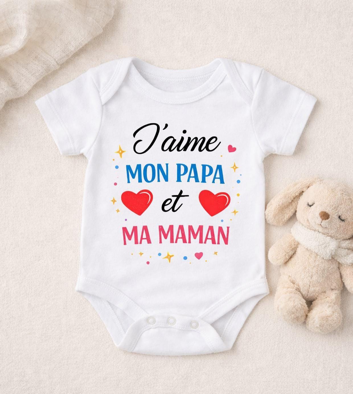 Body bébé personnalisé « J’aime mon papa et ma maman » – Cadeau naissance tendre & mignon