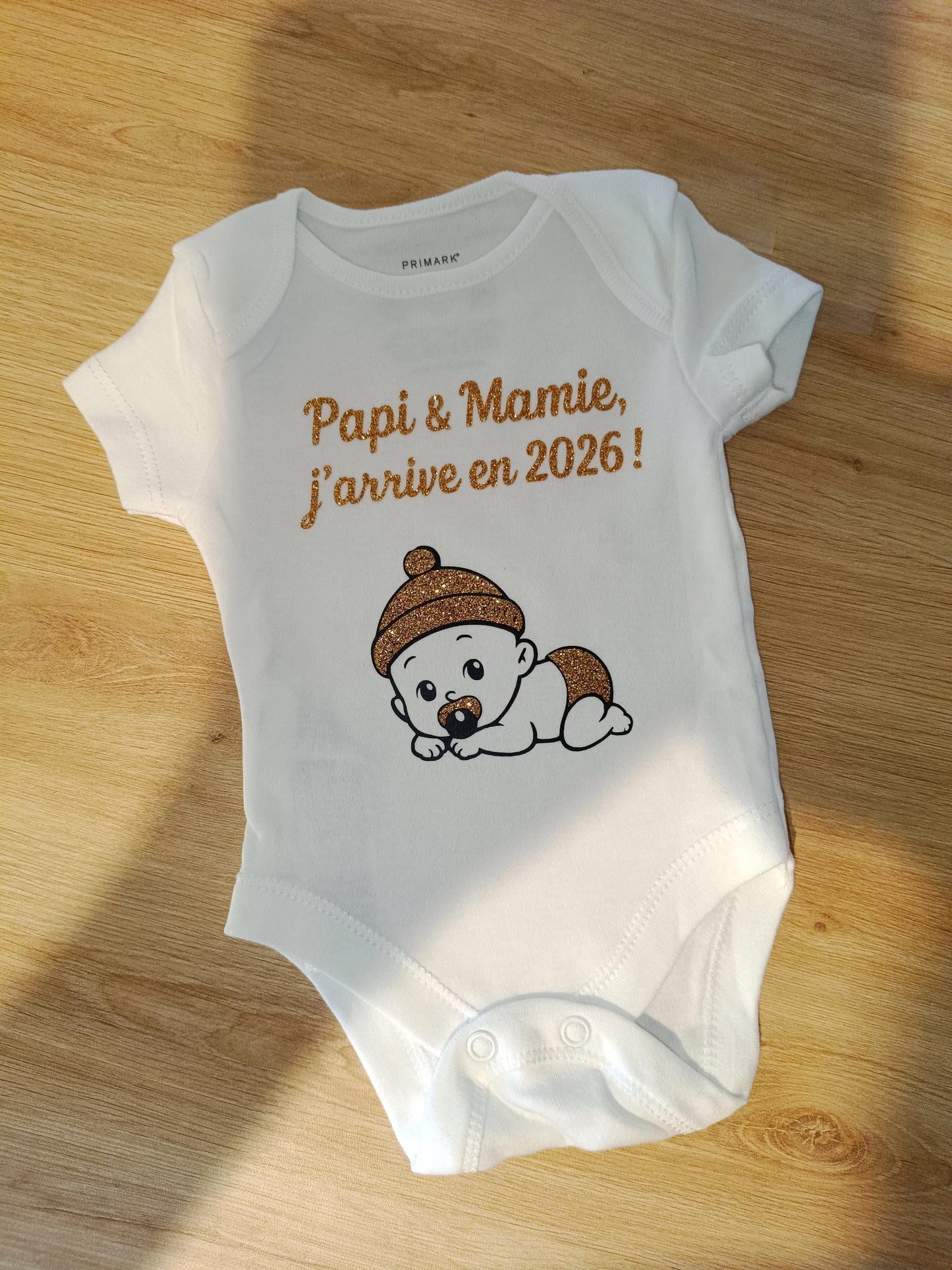 Body annonce grossesse / annonce grossesse / body pour papi et mamie / body personnalisé futur grands parents / j'arrive en 2026