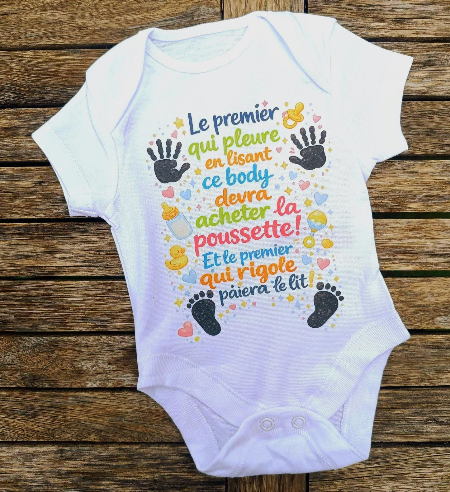 Body annonce grossesse humour – Le premier qui pleure paiera la poussette, cadeau à papi mamie tonton tata parrain marraine famille