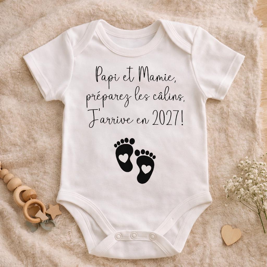 Body annonce grossesse / annonce grossesse / body pour papi et mamie / body personnalisé futur grands parents / j'arrive en 2027