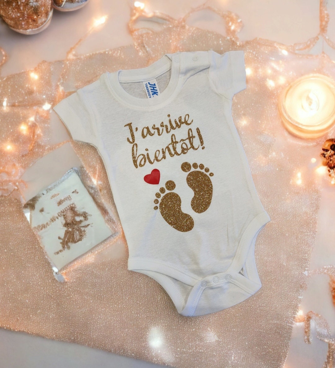 Body bébé annonce de grossesse – Message personnalisé & empreintes – Cadeau future maman, j'arrive bientôt