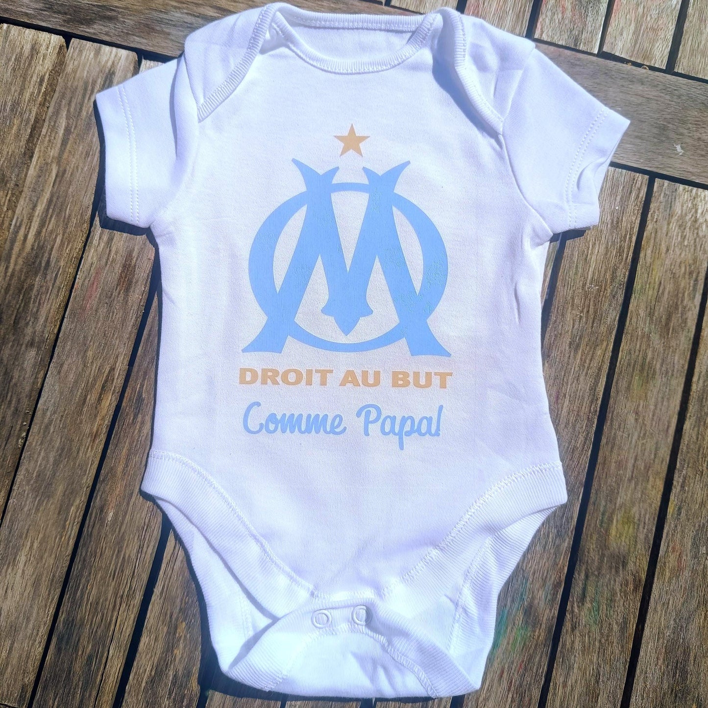 Body bébé OM Droit au But, comme Papa, cadeau naissance Olympique de Marseille, OM93, foot Ligue 1