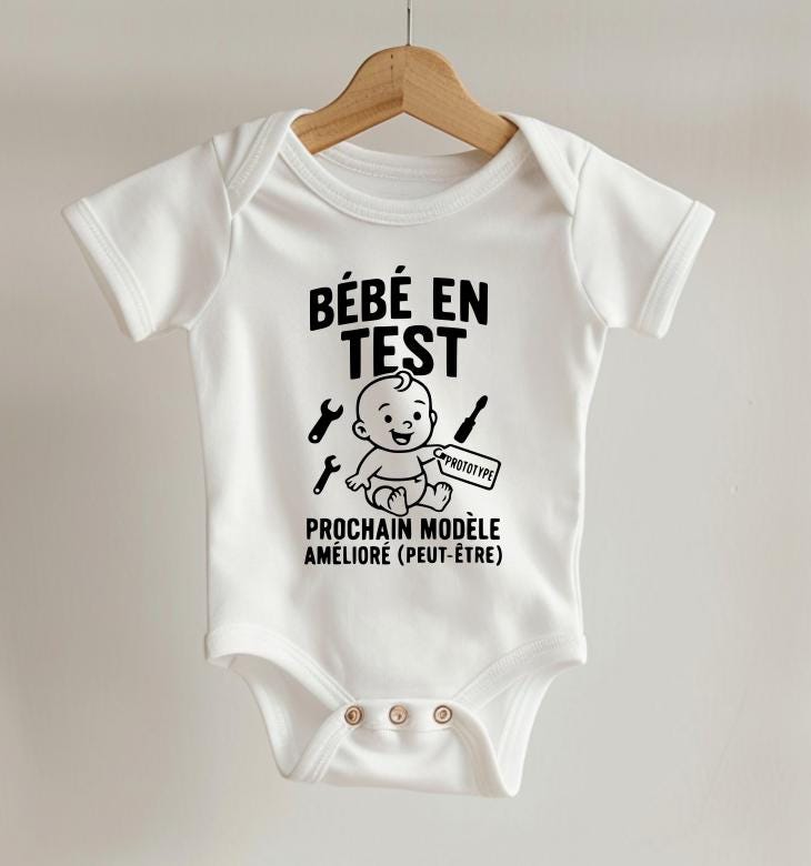 Body bébé humour – Cadeau naissance drôle – Body original "bébé en test" –Idée cadeau parents – Body coton personnalisé