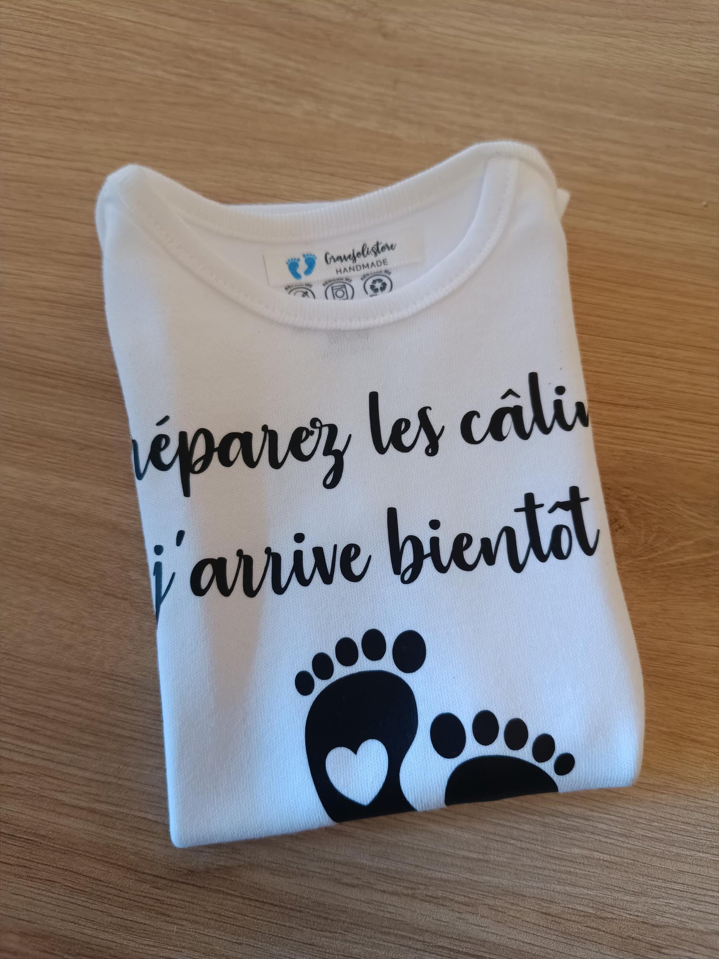 Body Bébé Personnalisé – Annonce de Grossesse "J'arrive en 2026"