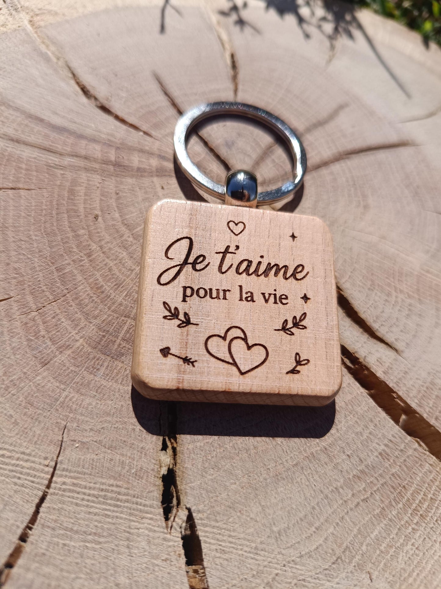Porte clé en bois gravé, je t'aime, je t'aime maman, cadeau déclaration, fête des mères, cadeau anniversaire, saint Valentin couple