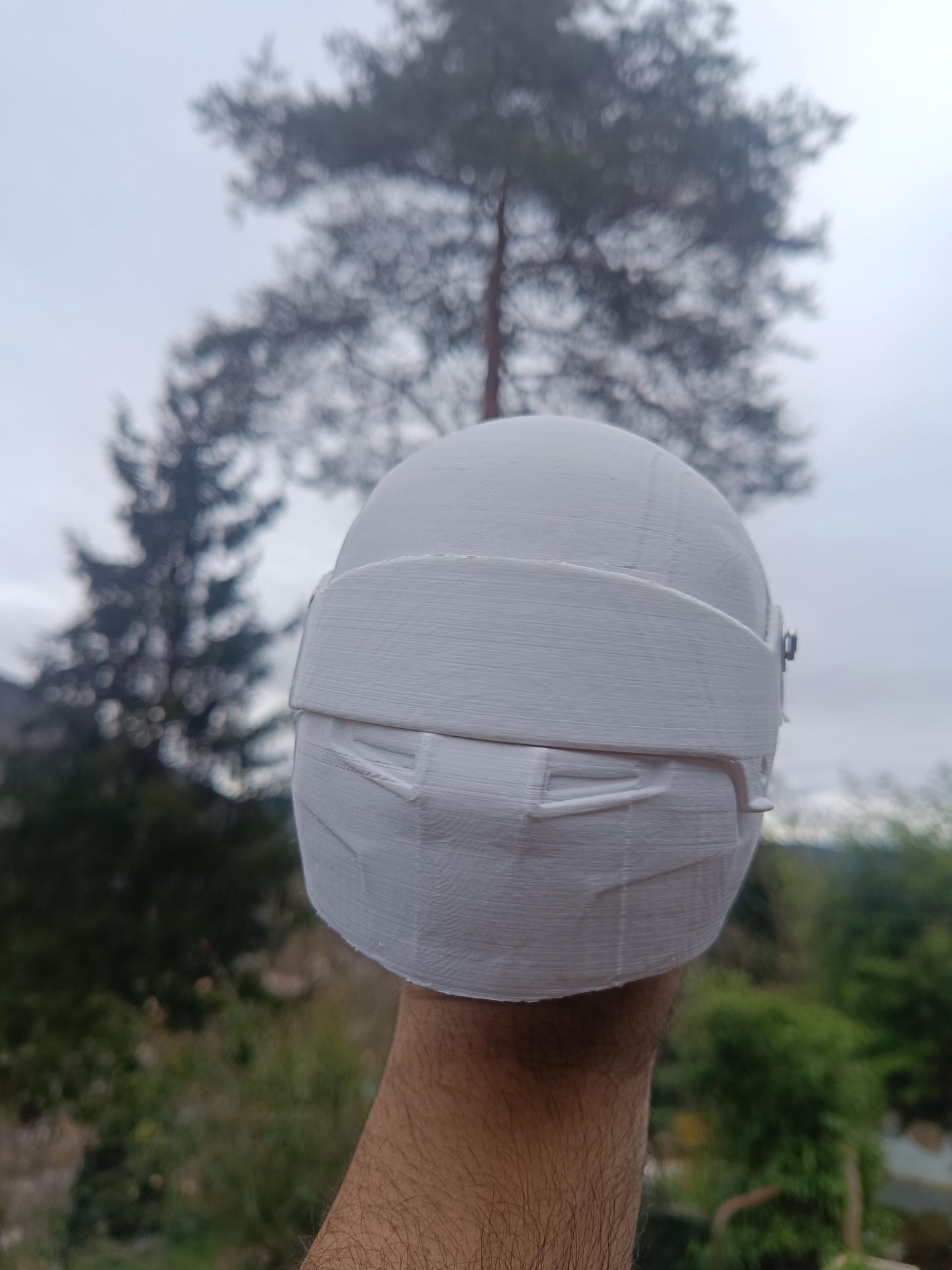 Casque F1 à peindre soi-même – Échelle 1/2 – 13 cm – Activité créative enfant adulte – Cadeau pilote – Loisirs créatifs